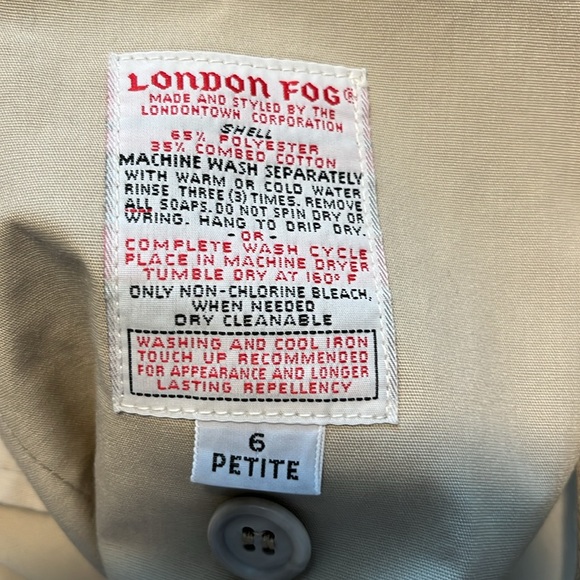 Vintage* pristine condition London fog Trench Coat  small size 6 petite - Picture 5 of 6